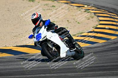 media/Mar-25-2024-Moto Forza (Mon) [[8d4319bd68]]/4-Novice Group/Session 1 (Turns 9 and 10)/